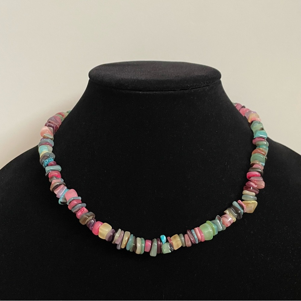 Vintage Multicolor Chip Bead Necklace